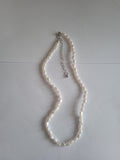 Collier Femme Blanc Acier — Élégance Chic & Minimaliste