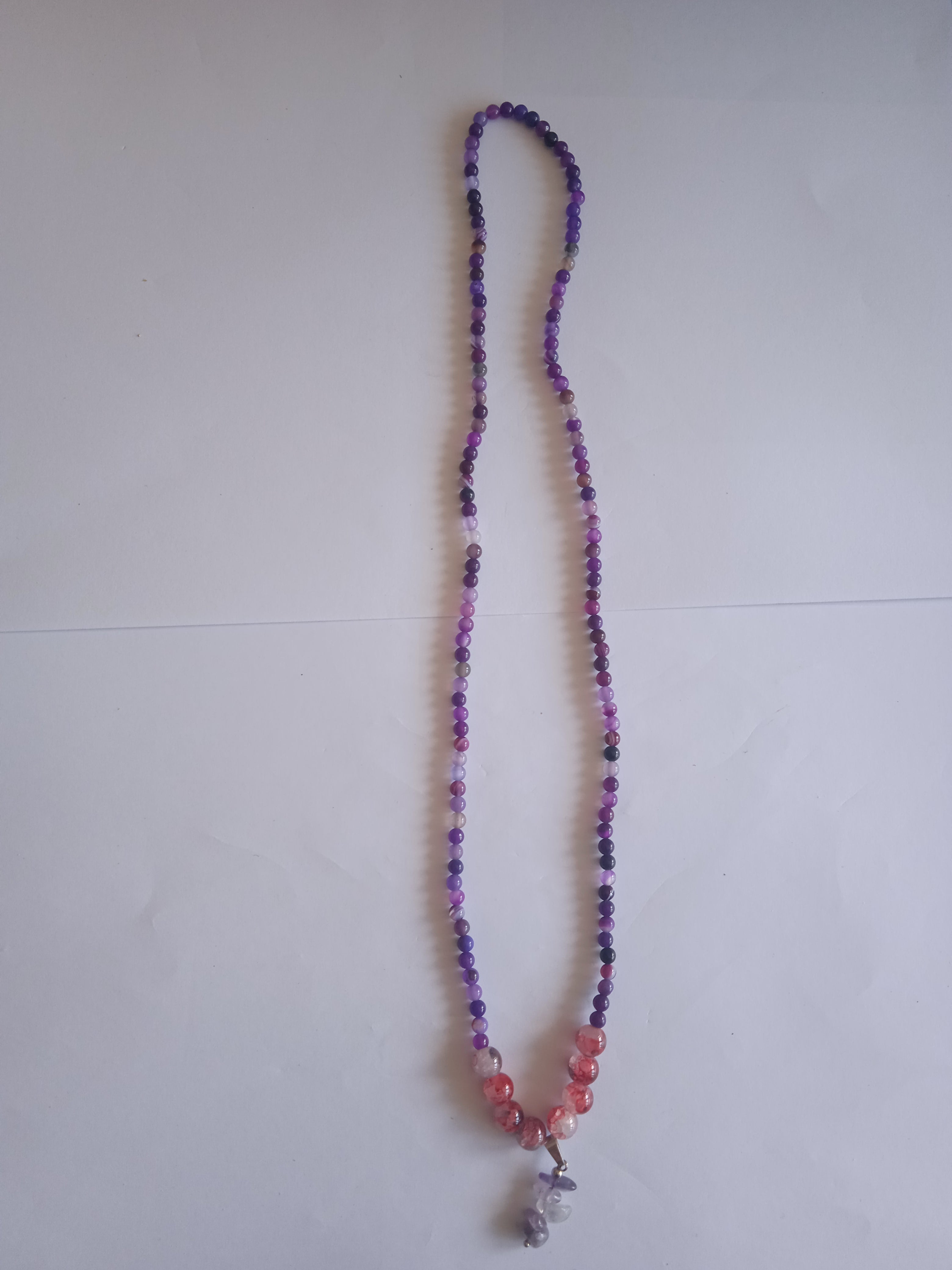 Women's necklace
