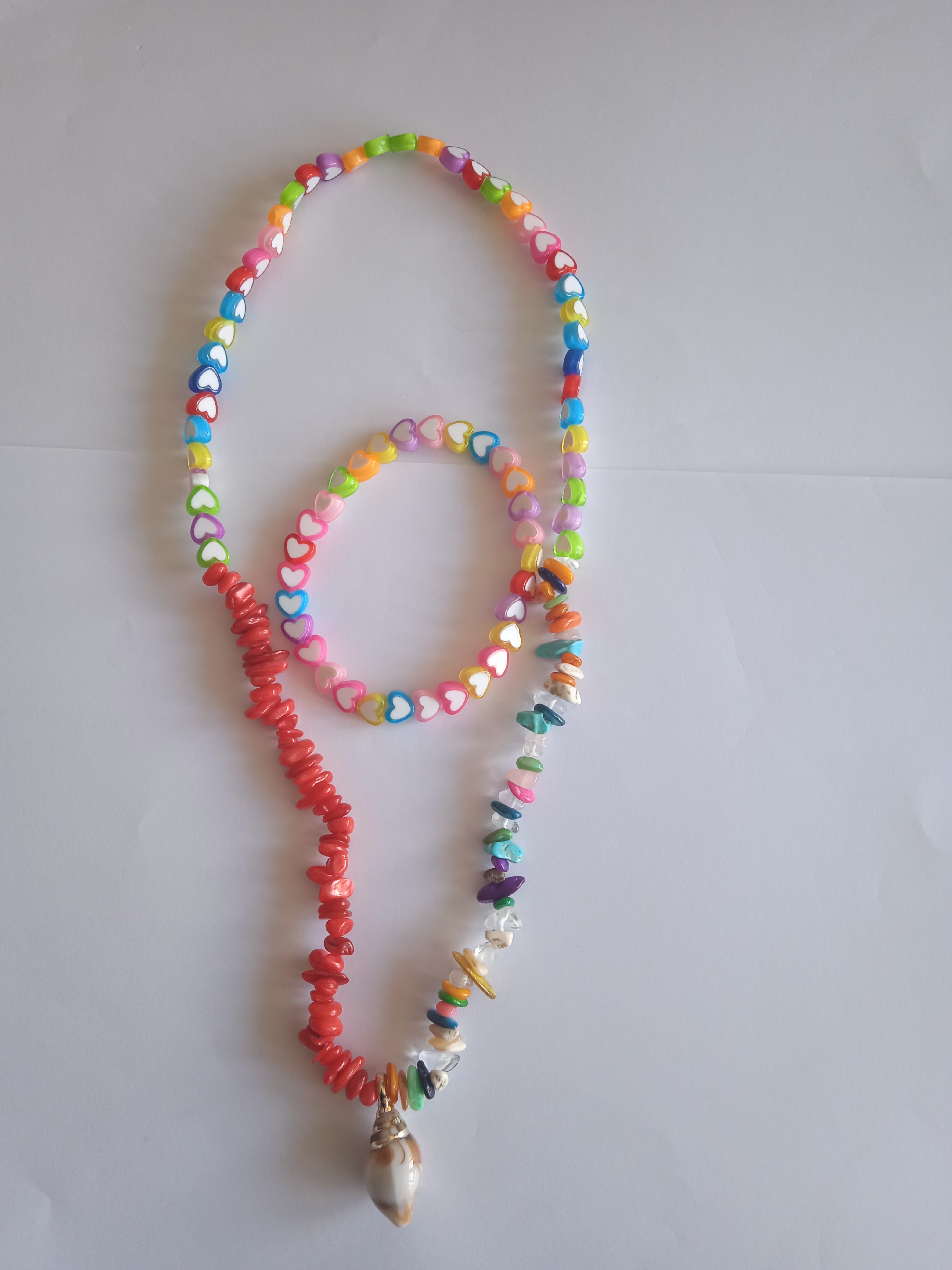 Women's necklace