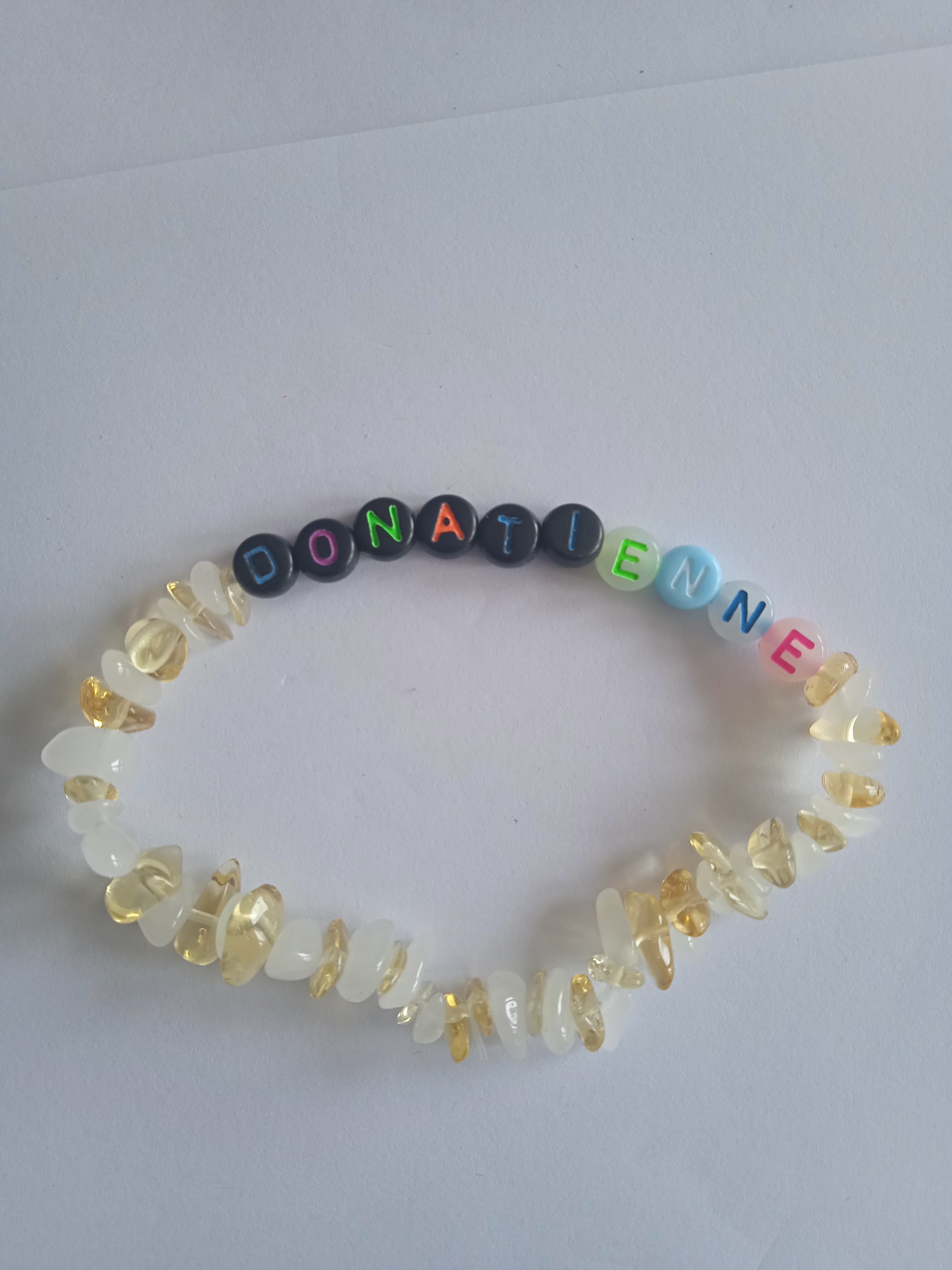 bracelet prénom "donatienne"