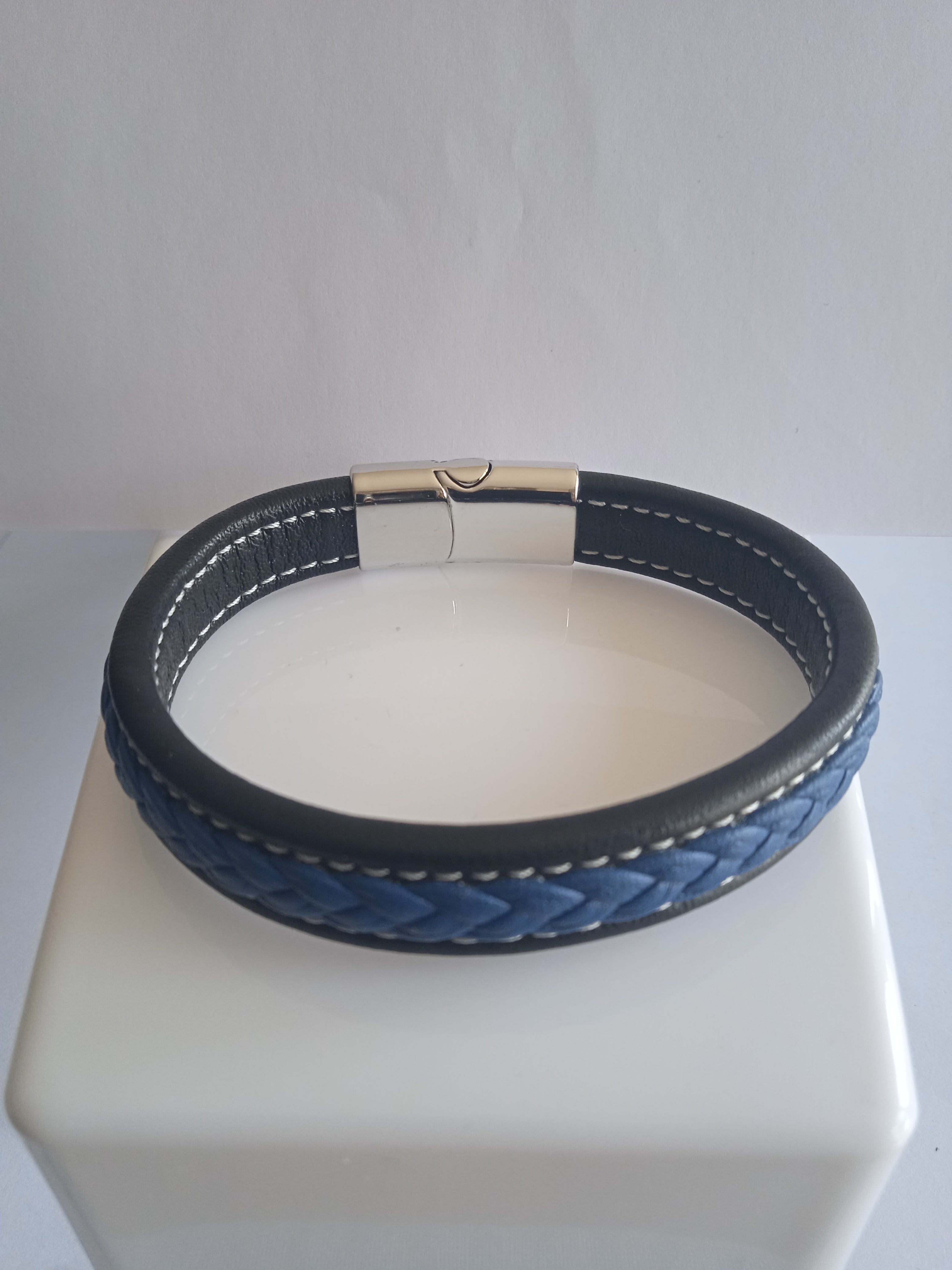 bracelet mixte lacet bleu foncé acier