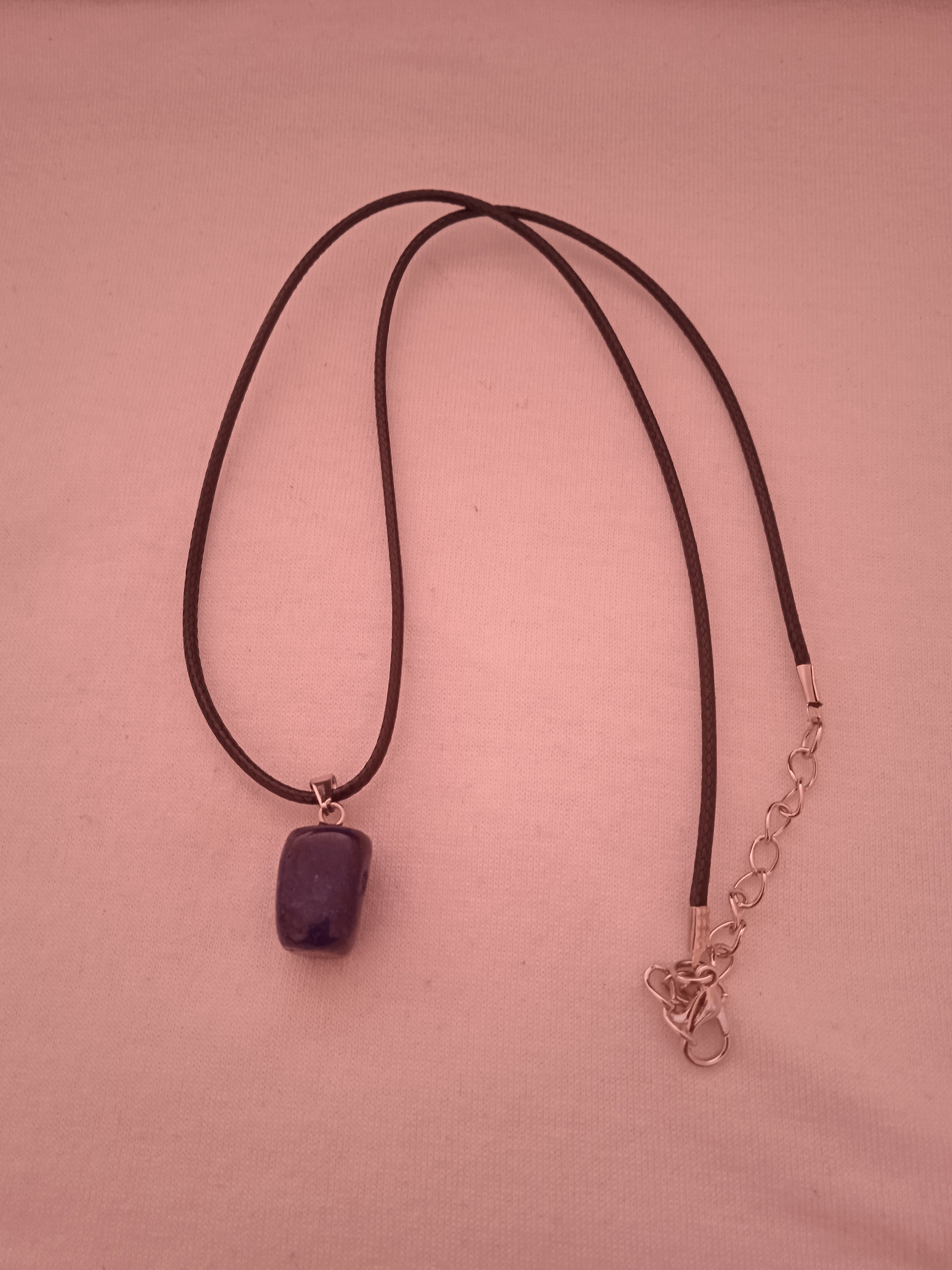 collier femme acier cordon noir + pendentif bleu foncé carré