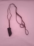 collier femme cordon raffinée marron ajustable pendentif noir allongé