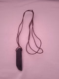 collier femme cordon raffinée marron ajustable pendentif rose blanc allongé