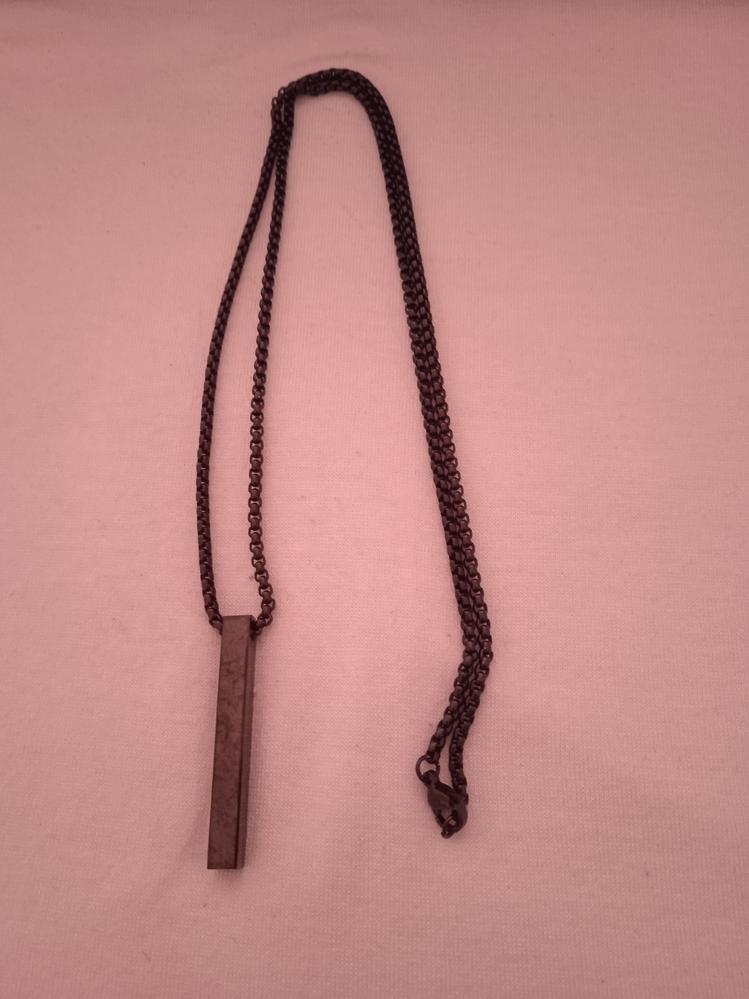 collier femme cordon marron raffinée pendentif pierre noir allongé