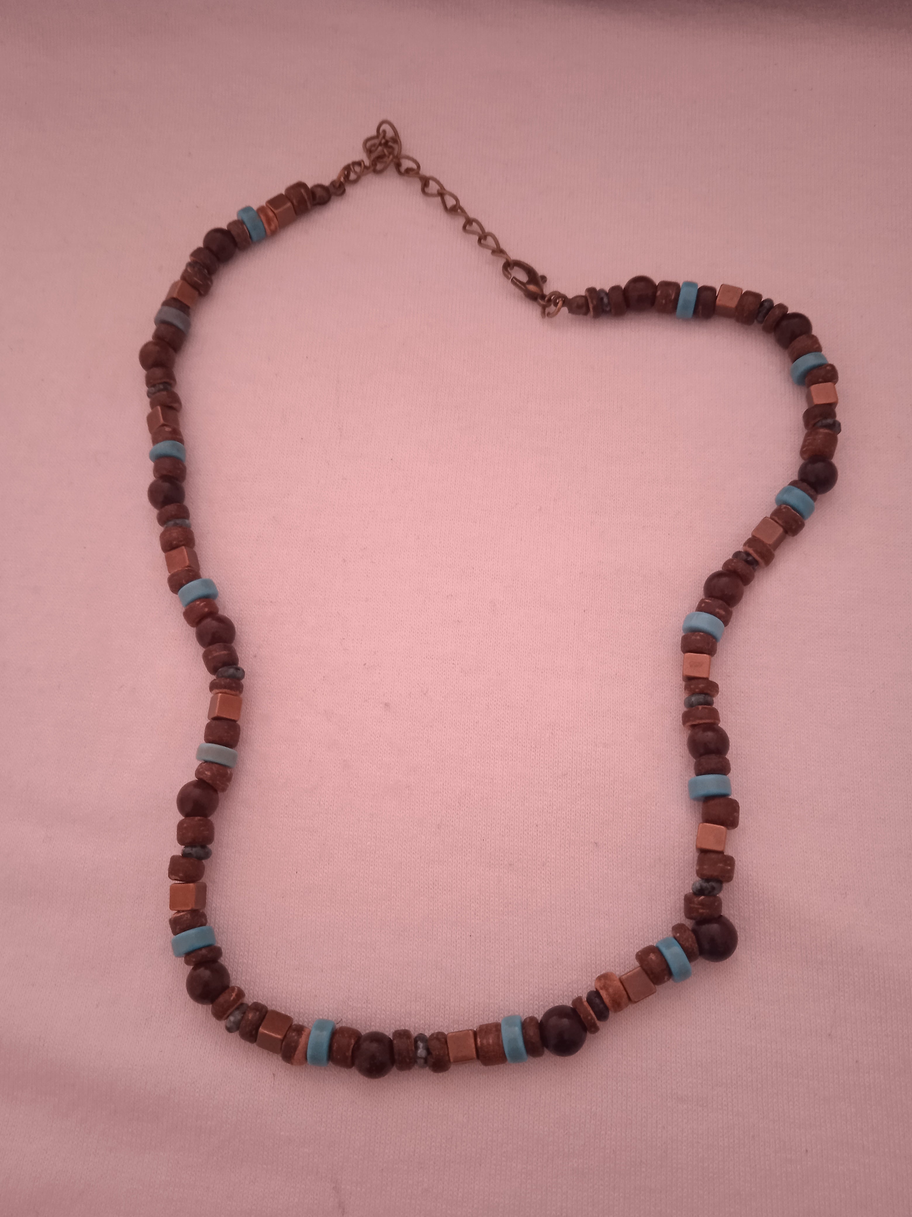 chaine femme bleu turquoise marron acier