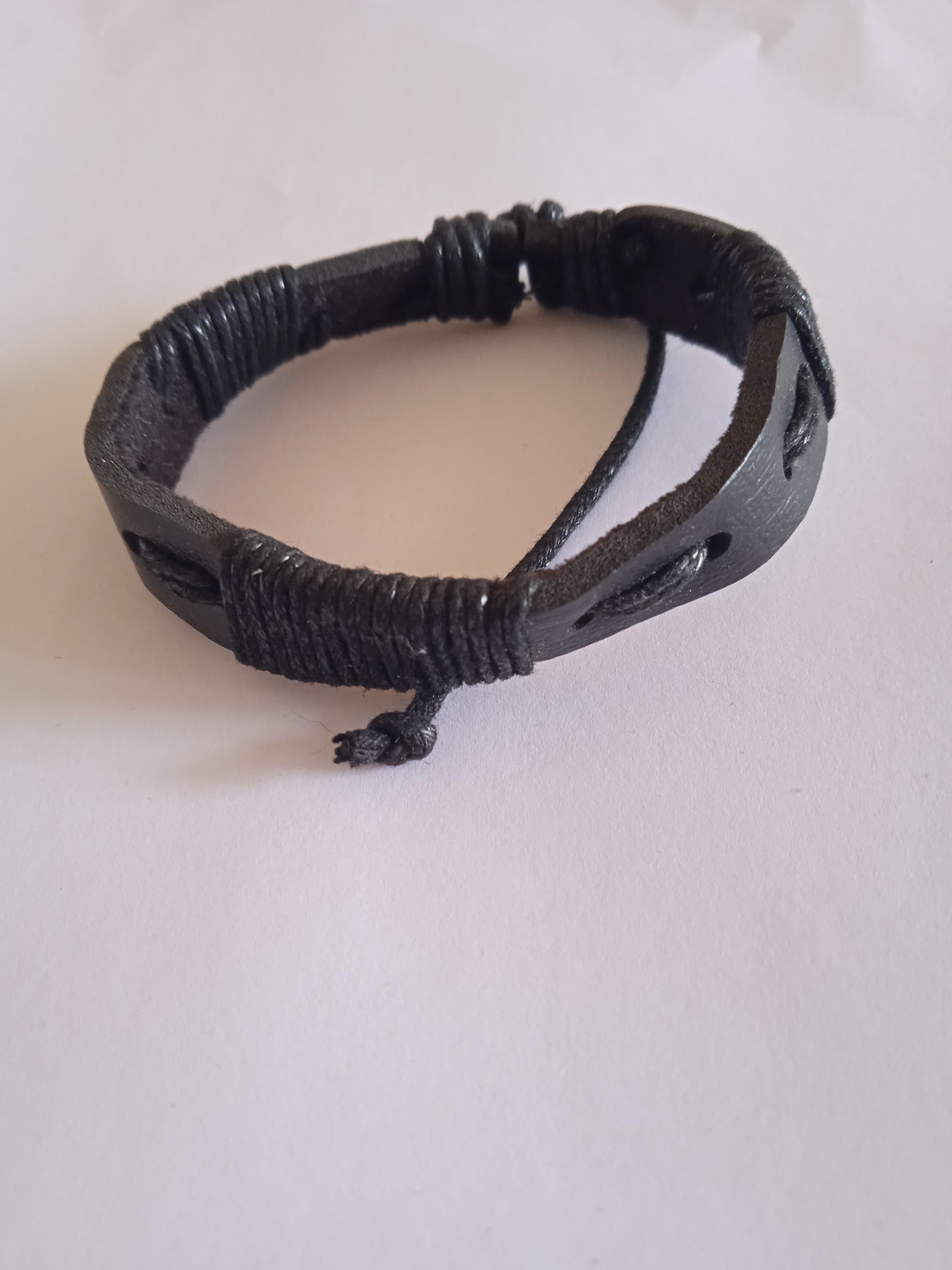 bracelet unisexe lacet noie ajustable