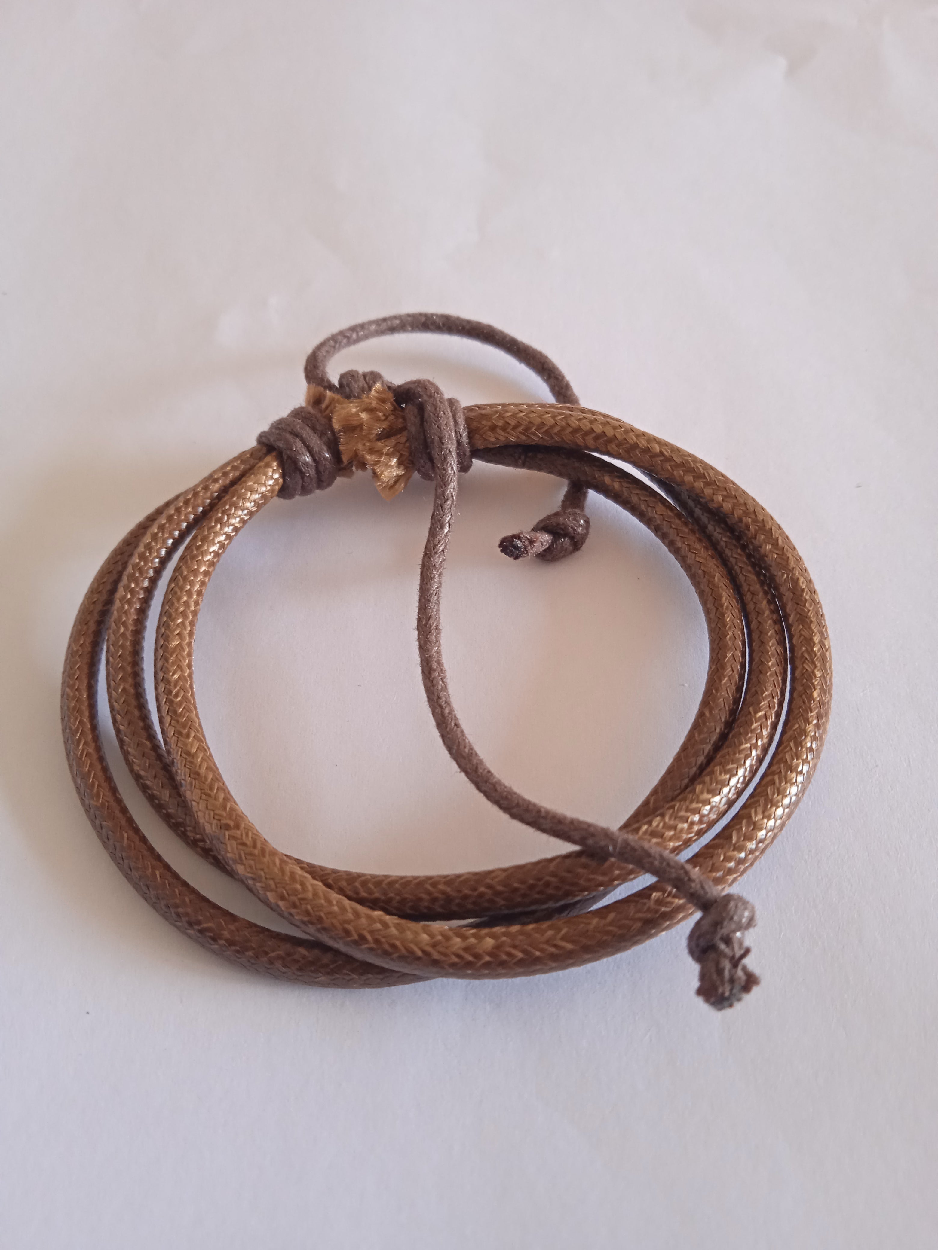 bracelet mixte marron ajustable