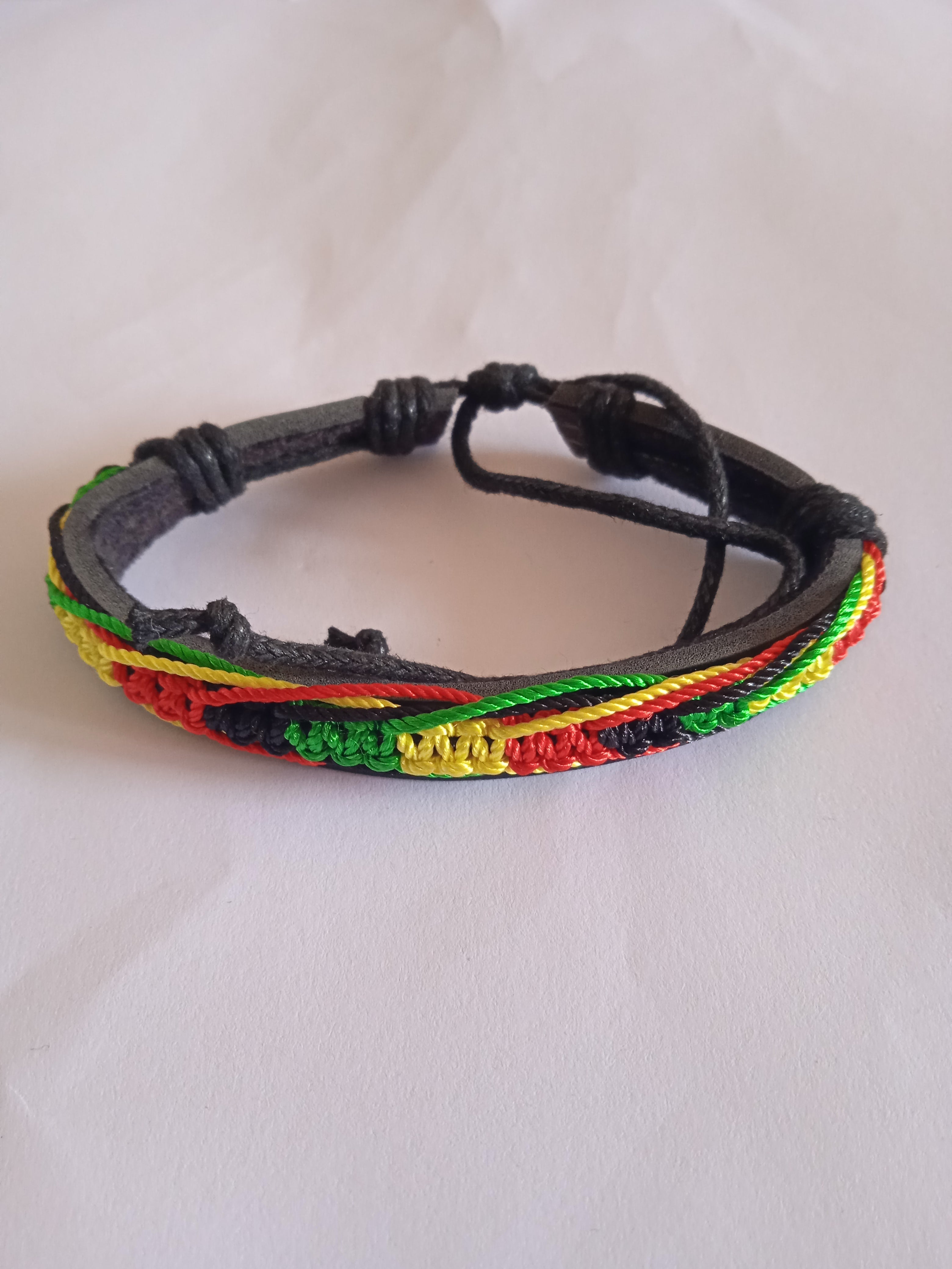 bracelet mixte jamaïcain ajustable