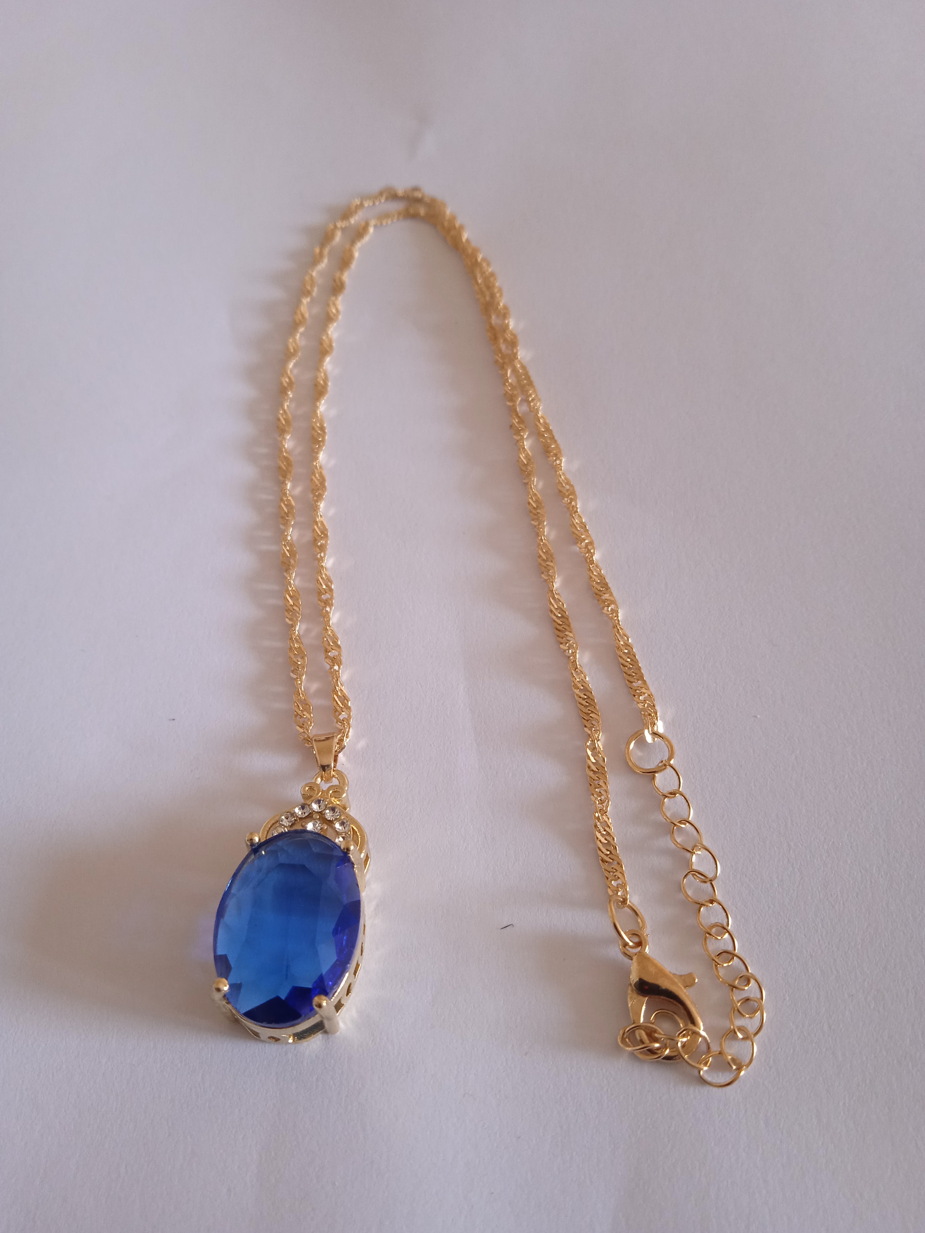 l'ensemble chaine  femme pendentif bleu & rose acier doré aux choix