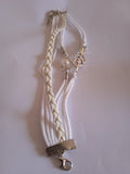 bracelet blanc raffinée tressé chic